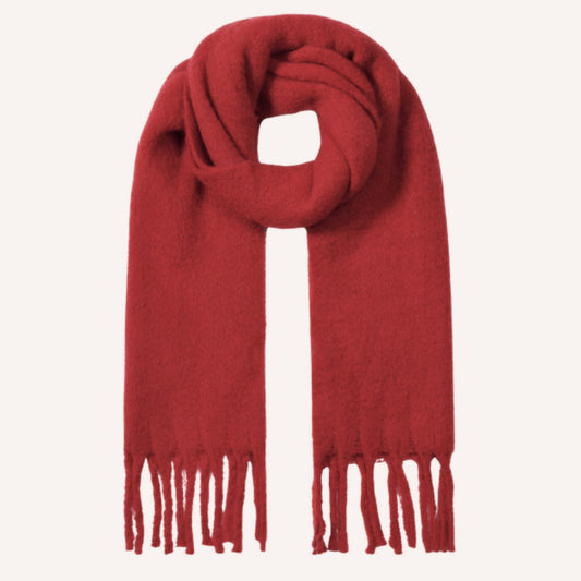 Lana Sjaal – Rood gedragen