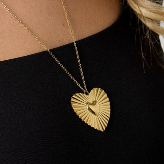 Taormina Ketting gedragen
