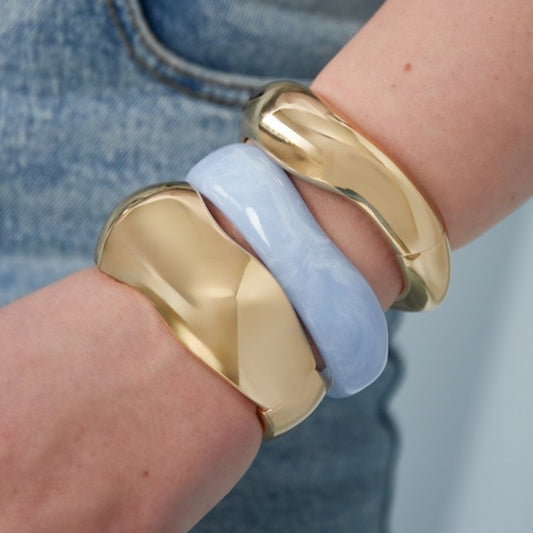 Vento Armband gedragen