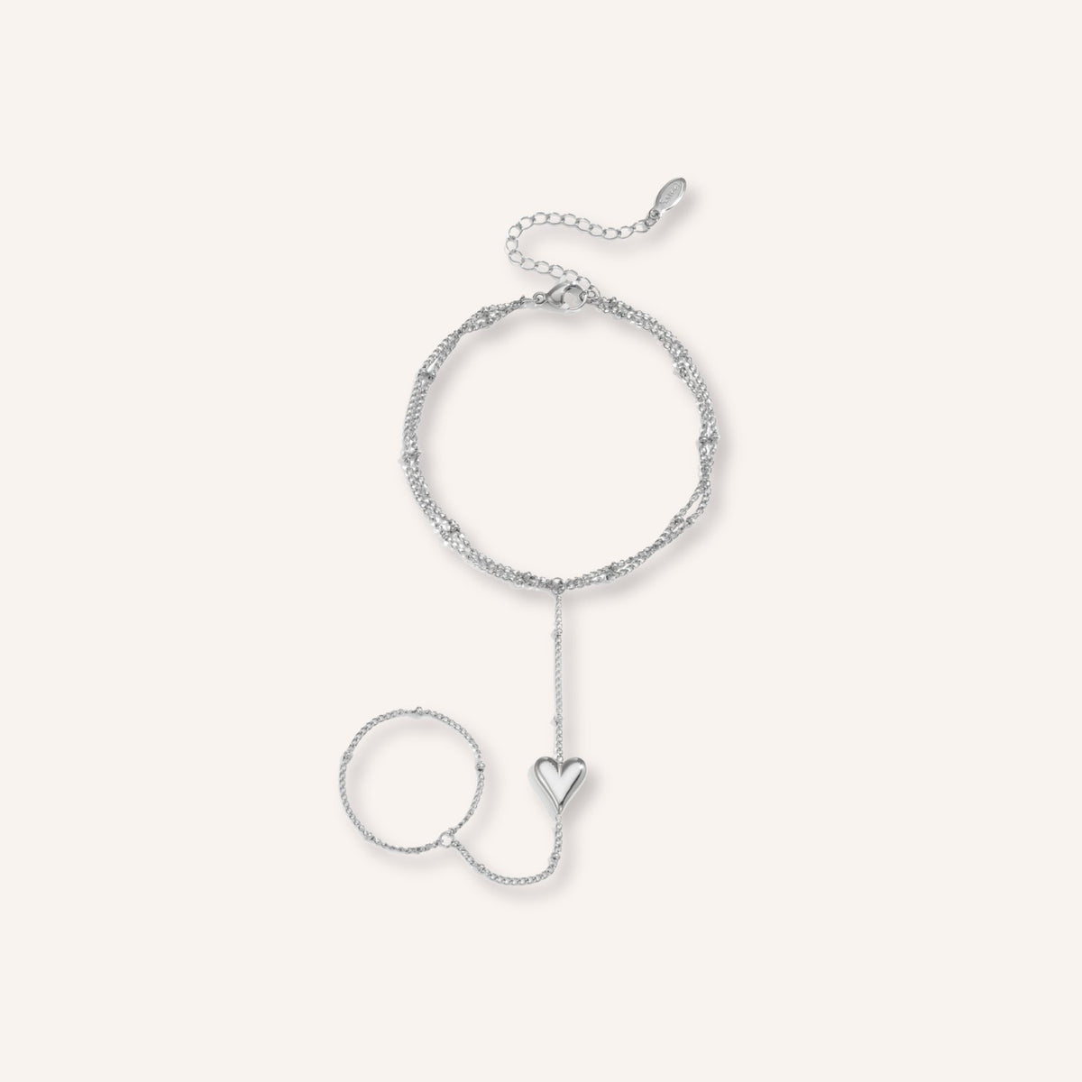 Arno Handchain in zilver, fijne zilverkleurige handketting met hartje