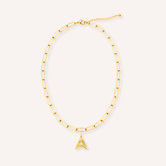 Letter A Raggiante Charm – aan ketting