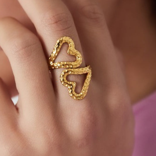 Gemella Ring gedragen