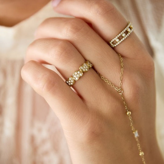Gemma Ring gedragen