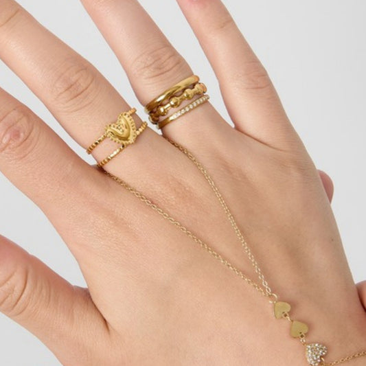 Insieme Ring gedragen