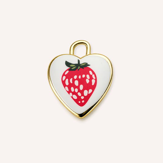 Amarena Charm, goudkleurig hart met aardbei