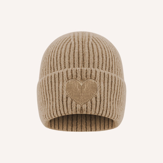 Asiago Muts – Khaki, gebreide muts met hartje