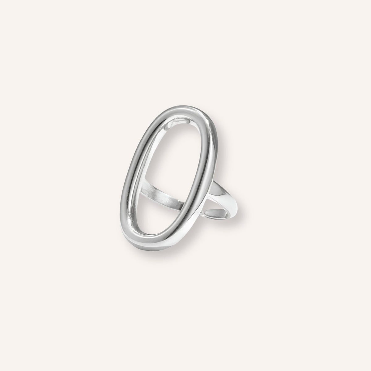 Grazia Ring in zilver, zilverkleurige statement ring in ovale vorm