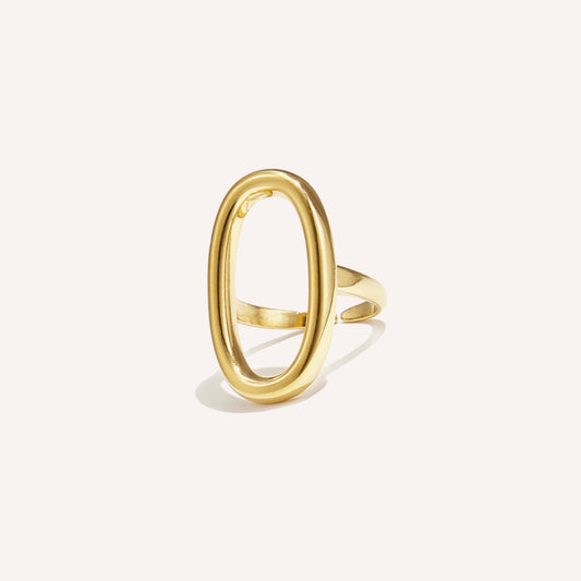 Grazia Ring, goudkleurige statement ring in ovale vorm