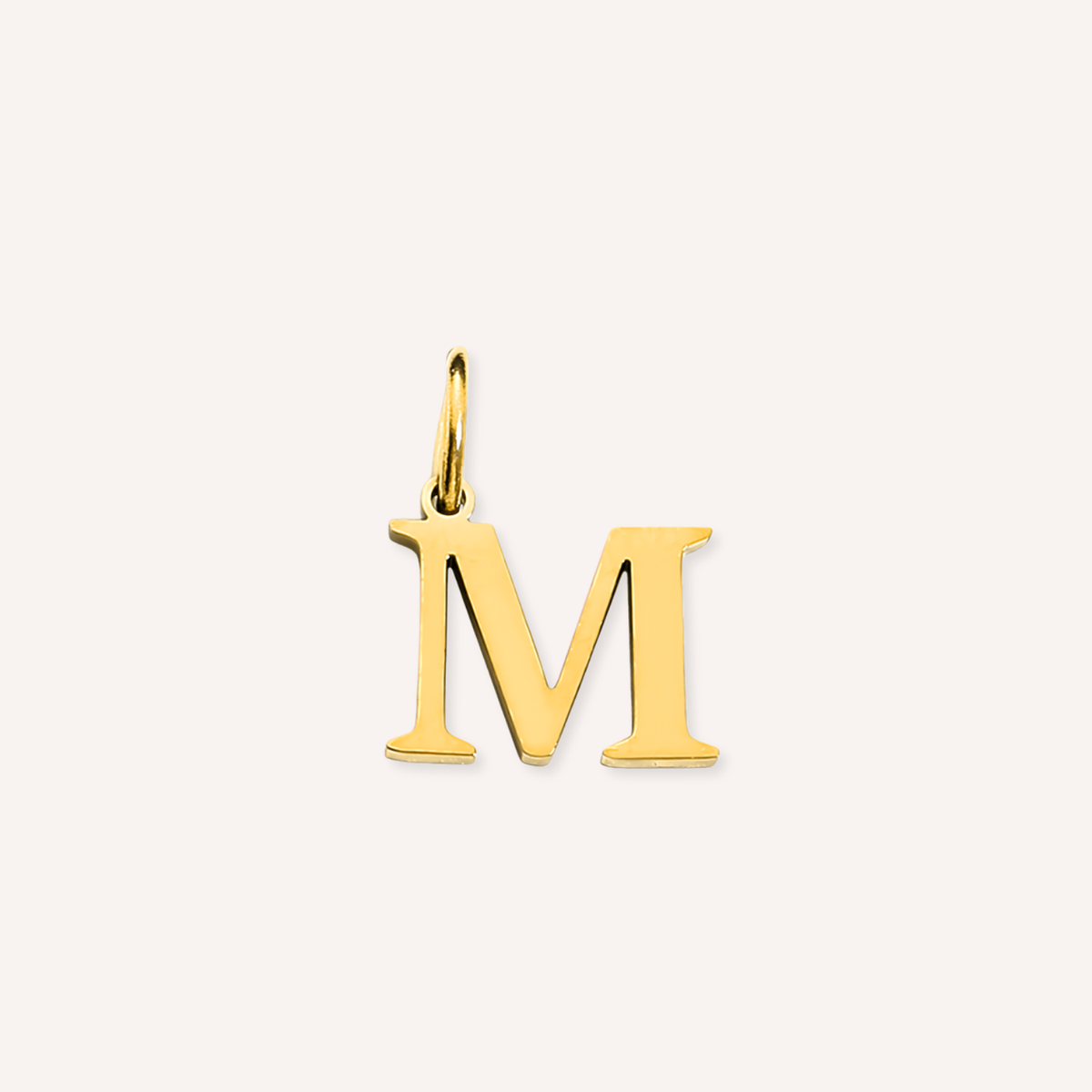 Letter M Lucido Charm, hoogglans gepolijste goudkleurige letter M bedel
