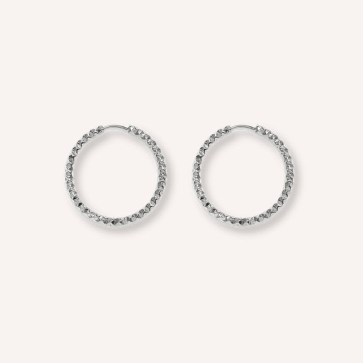 Liscia Oorbellen – 25 mm – Zilver