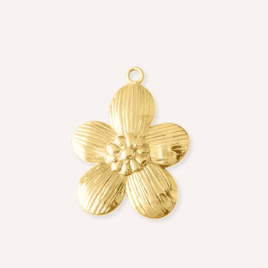 Magnolia Charm, goudkleurige bloembedel met vier geribbelde blaadjes