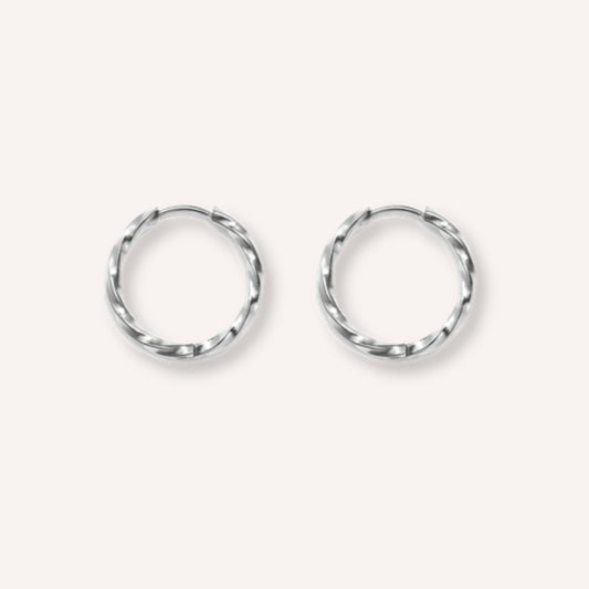 Minima Oorbellen – 18 mm – Zilver