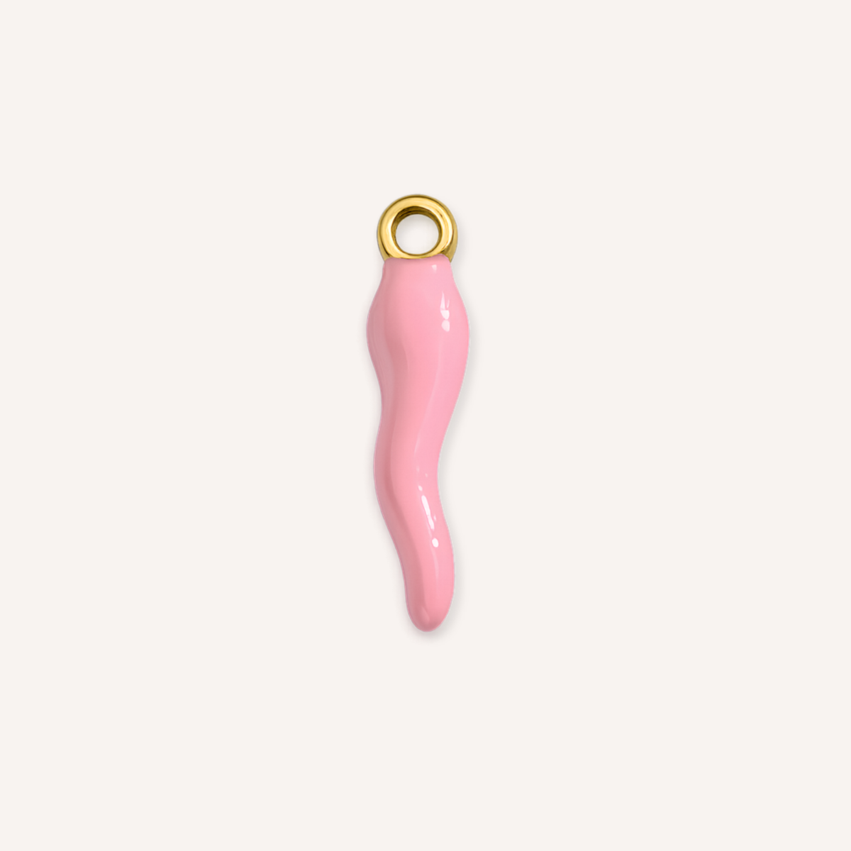 Pepe Charm, roze emaille chilipeperbedel met goudkleurig oogje