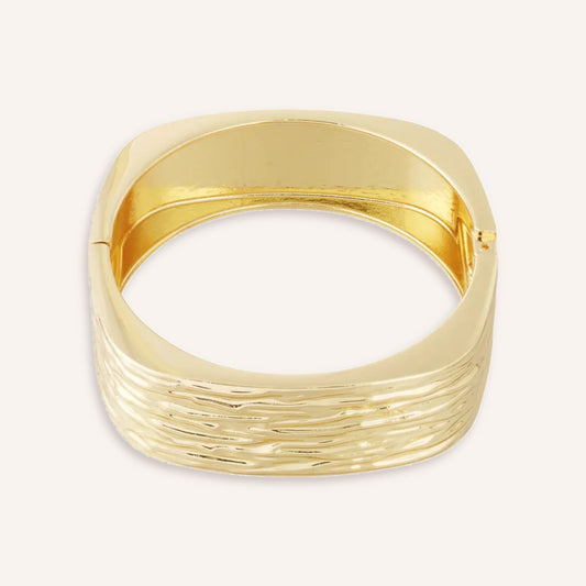Quadrato Armband, brede vierkante goudkleurige bangle