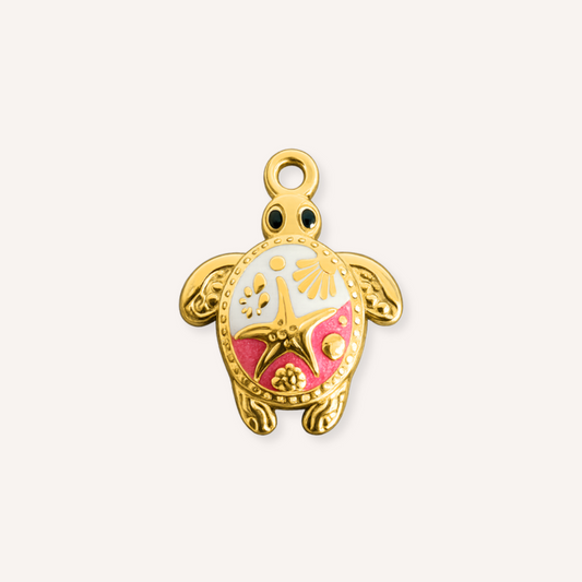 Sirenetta Charm, goudkleurige schildpadbedel met wit-roze emaille schild