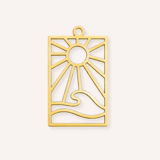 Tramonto Charm, rechthoekige opengewerkte bedel met zon en golven