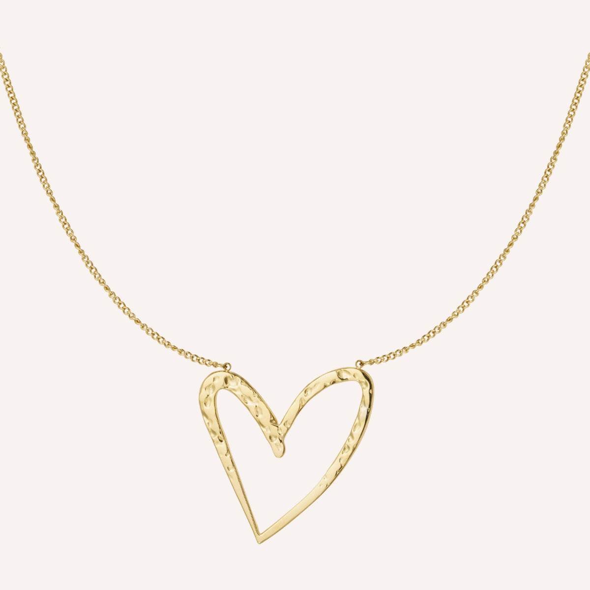 Verona Ketting, goudkleurige ketting met hartvormige hanger