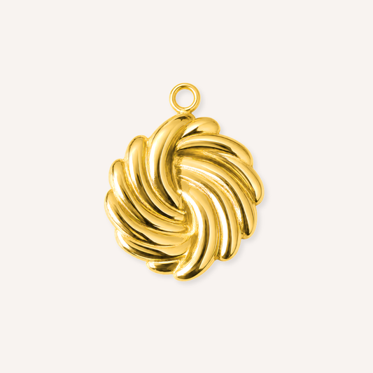 Vortice Charm, goudkleurige bedel met gedraaide wervelvorm